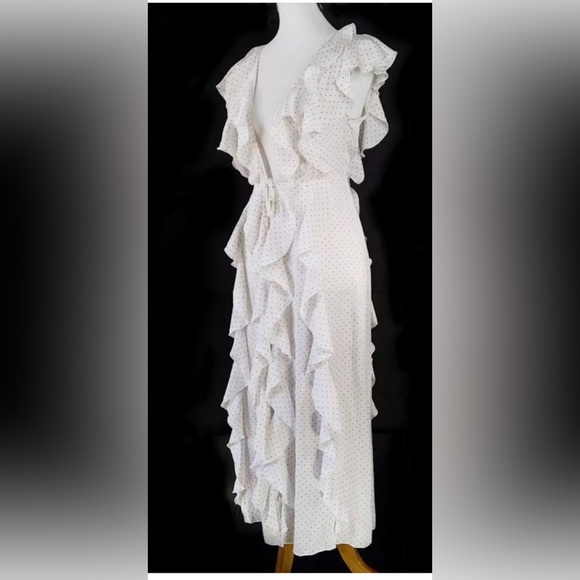 BNWT VICTORIA’S SECRET SILKY SATIN IVORY RUFFLED BLACK POLKA DOT ROBE - Picture 2 of 9